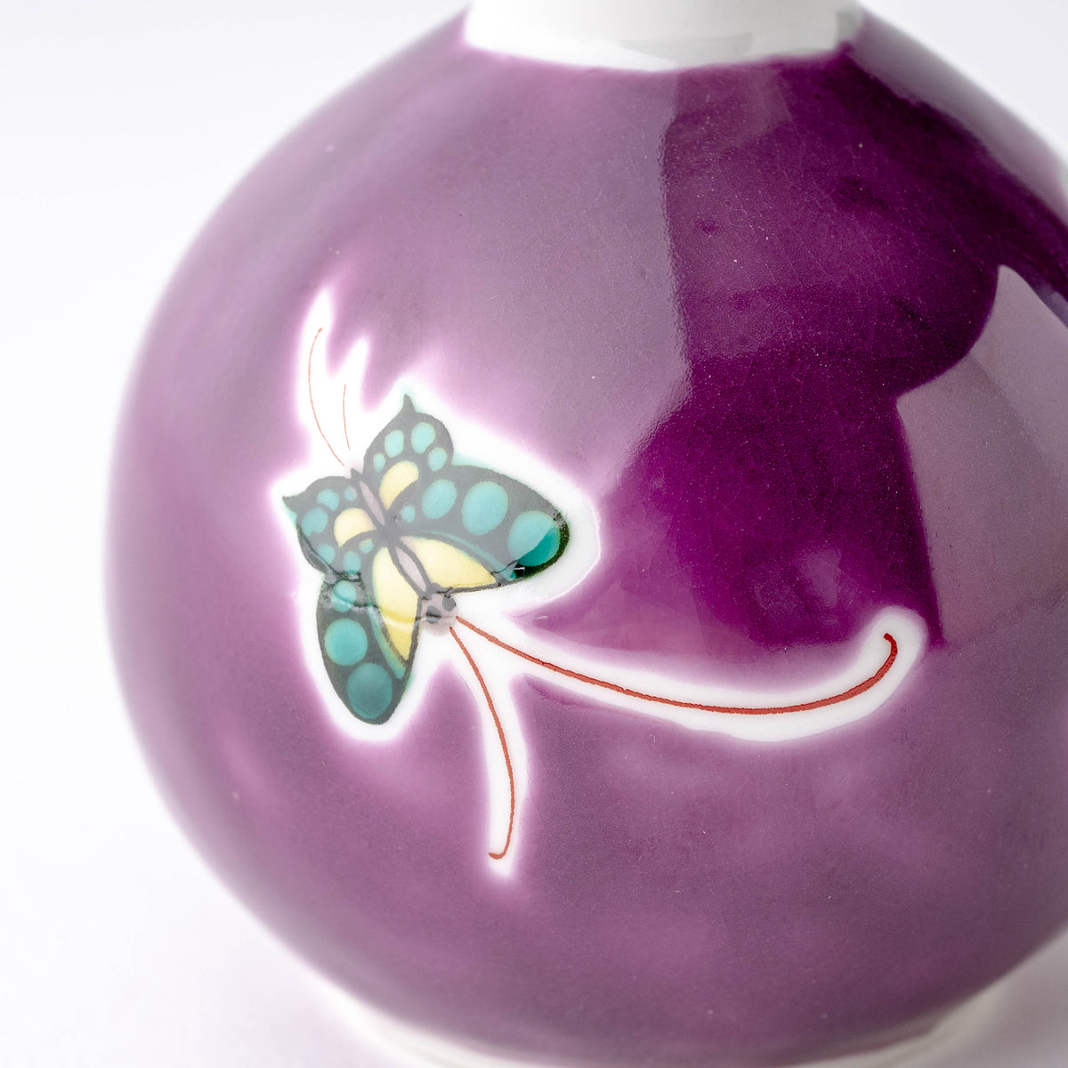 Sasanqua and Butterfly Soy Sauce Dispenser