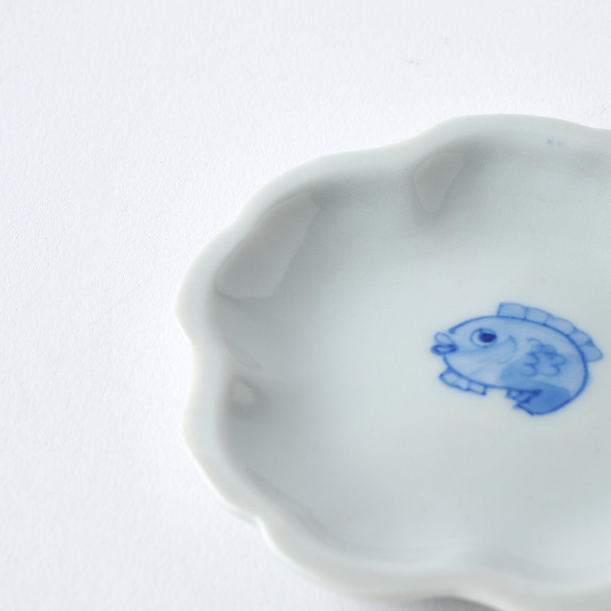 Little Symbols of Luck Sauce Plate - JAPAN KUTANI SHOP
