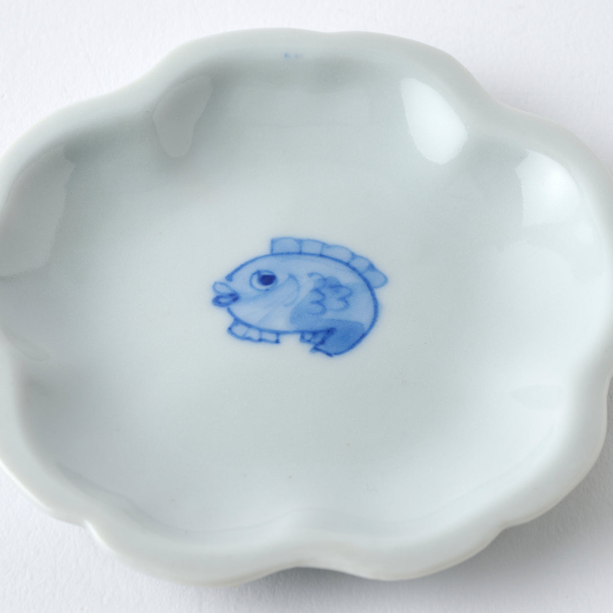 Little Symbols of Luck Sauce Plate - JAPAN KUTANI SHOP