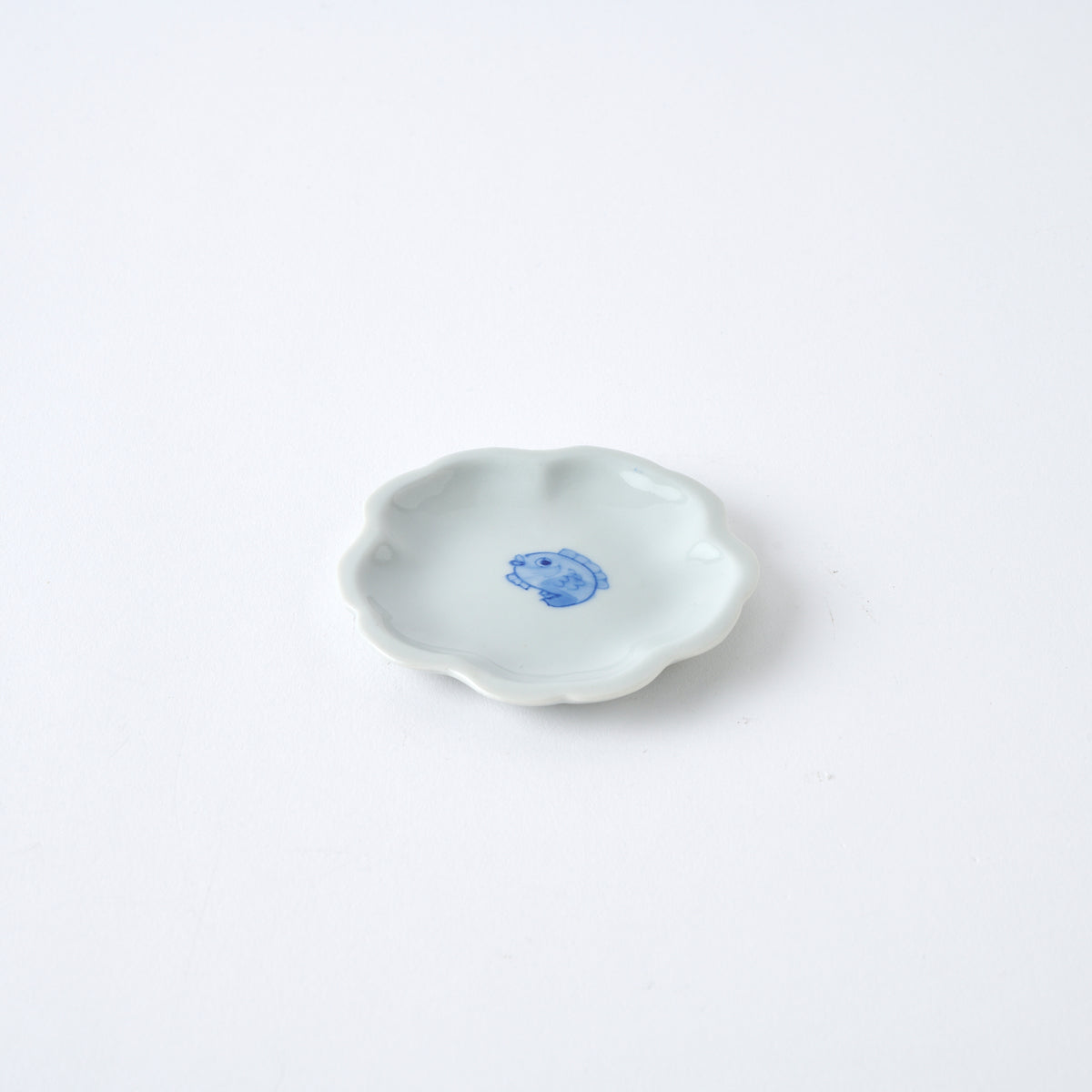 Little Symbols of Luck Sauce Plate - JAPAN KUTANI SHOP