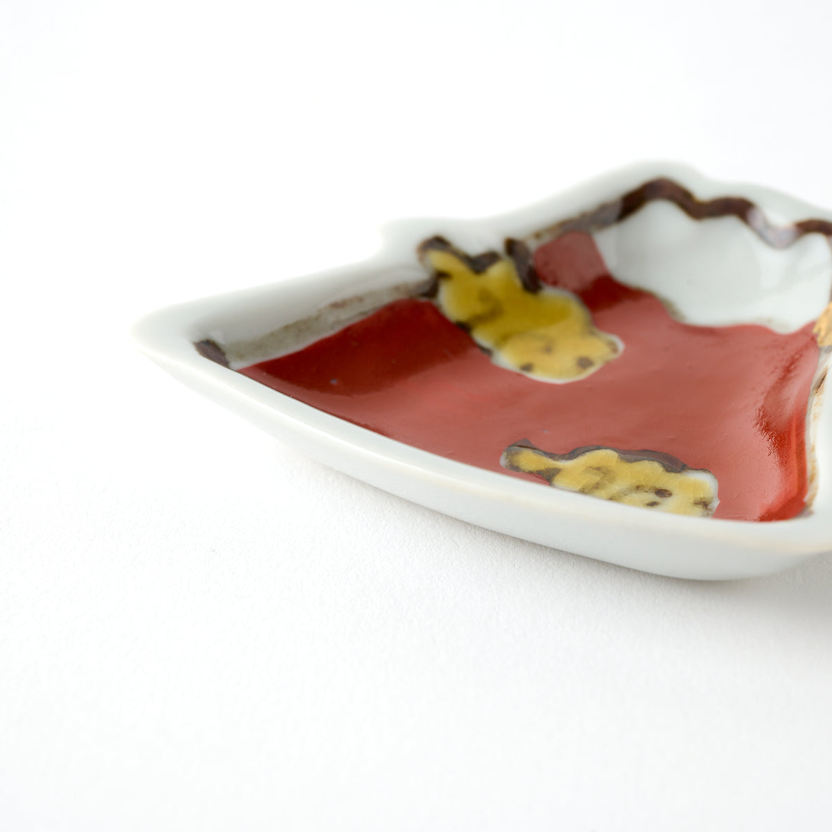 Little Mt. Fuji Sauce Plate - JAPAN KUTANI SHOP