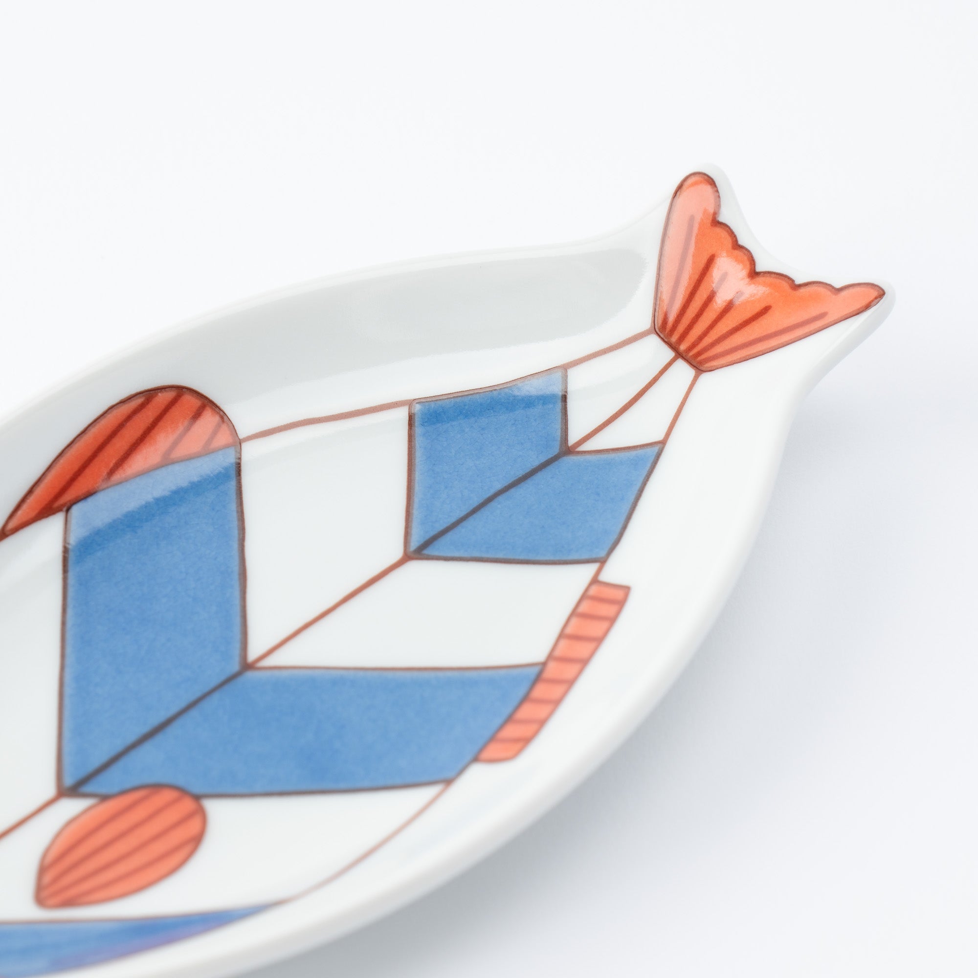 Fish Shaped Side Plate - JAPAN KUTANI SHOP