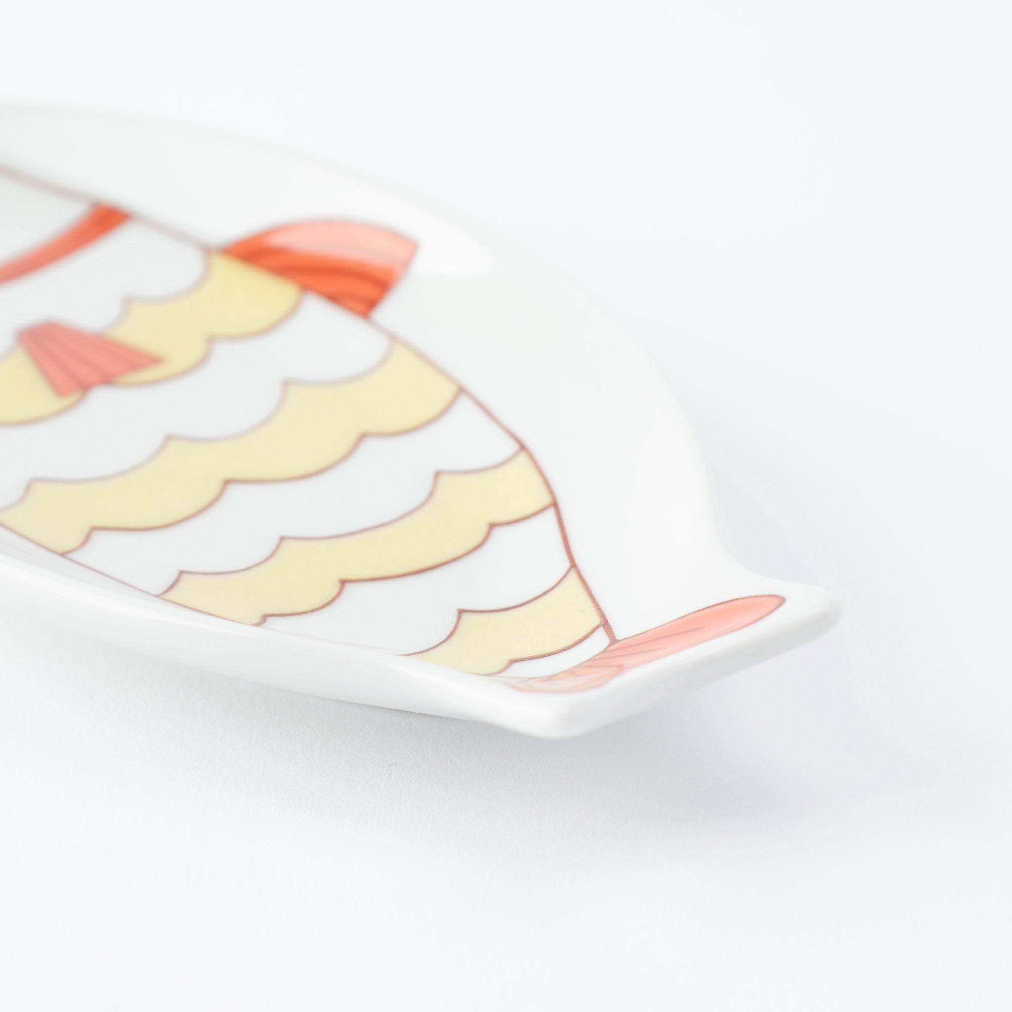 Fish Shaped Side Plate - JAPAN KUTANI SHOP