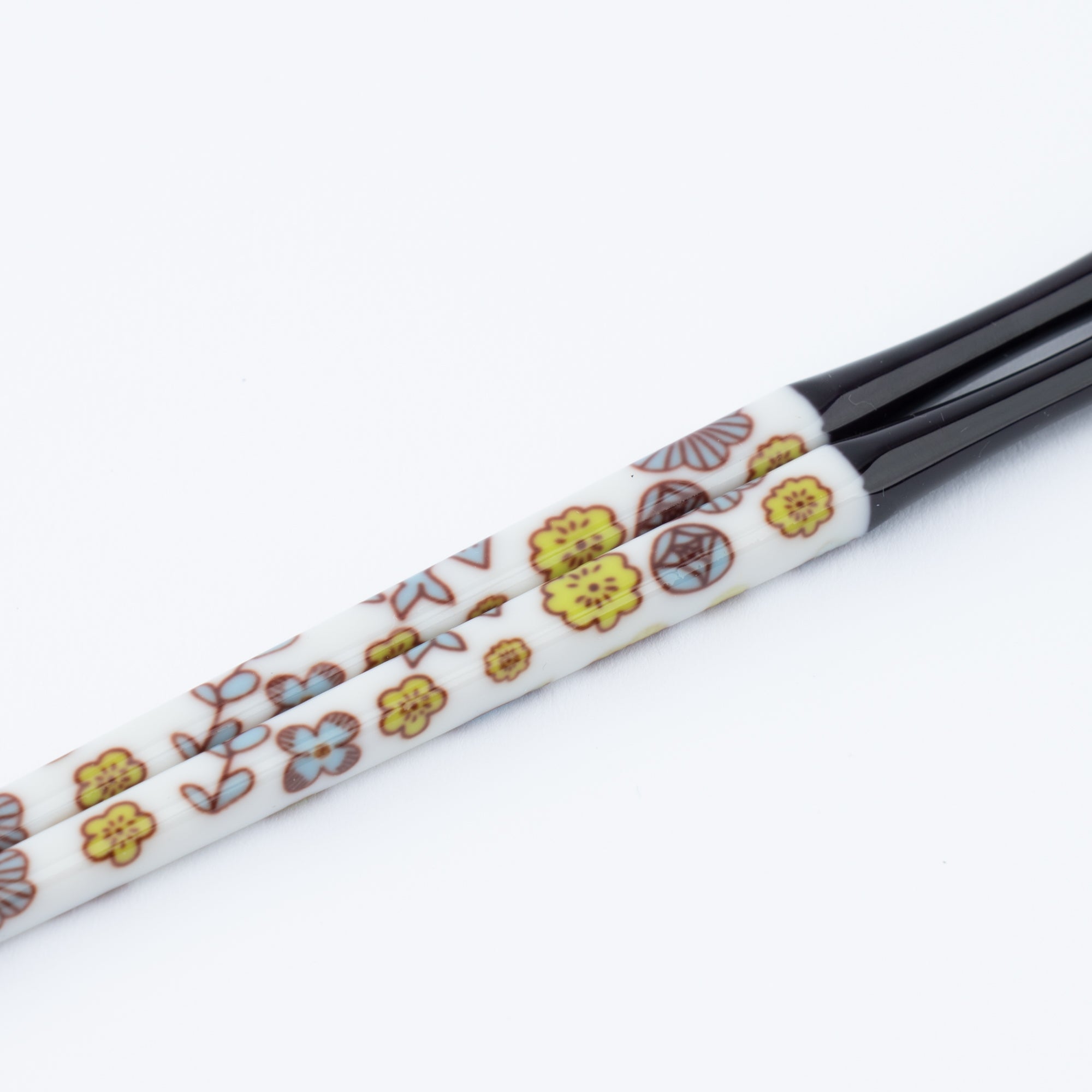 Pink and Blue Flowers Chopsticks Pair Set with Chopstick Rests