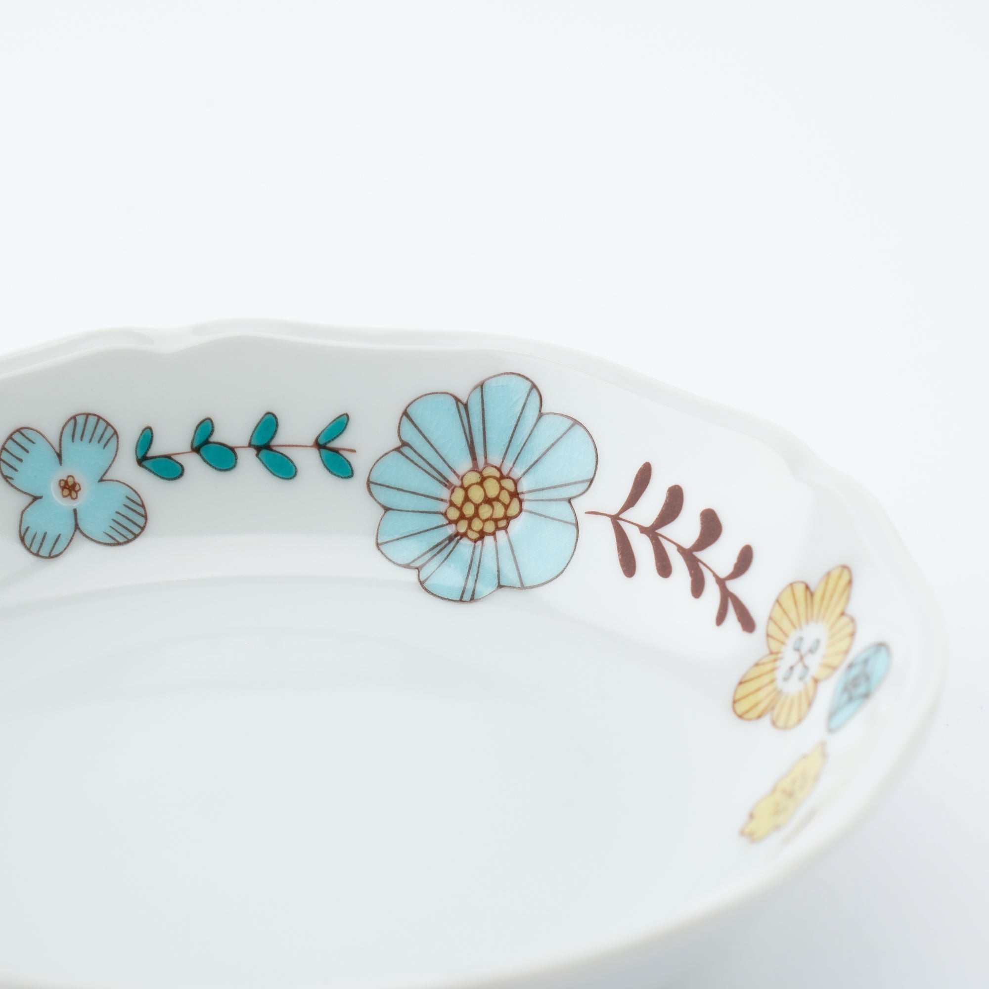 Spring Garland Medium Bowl