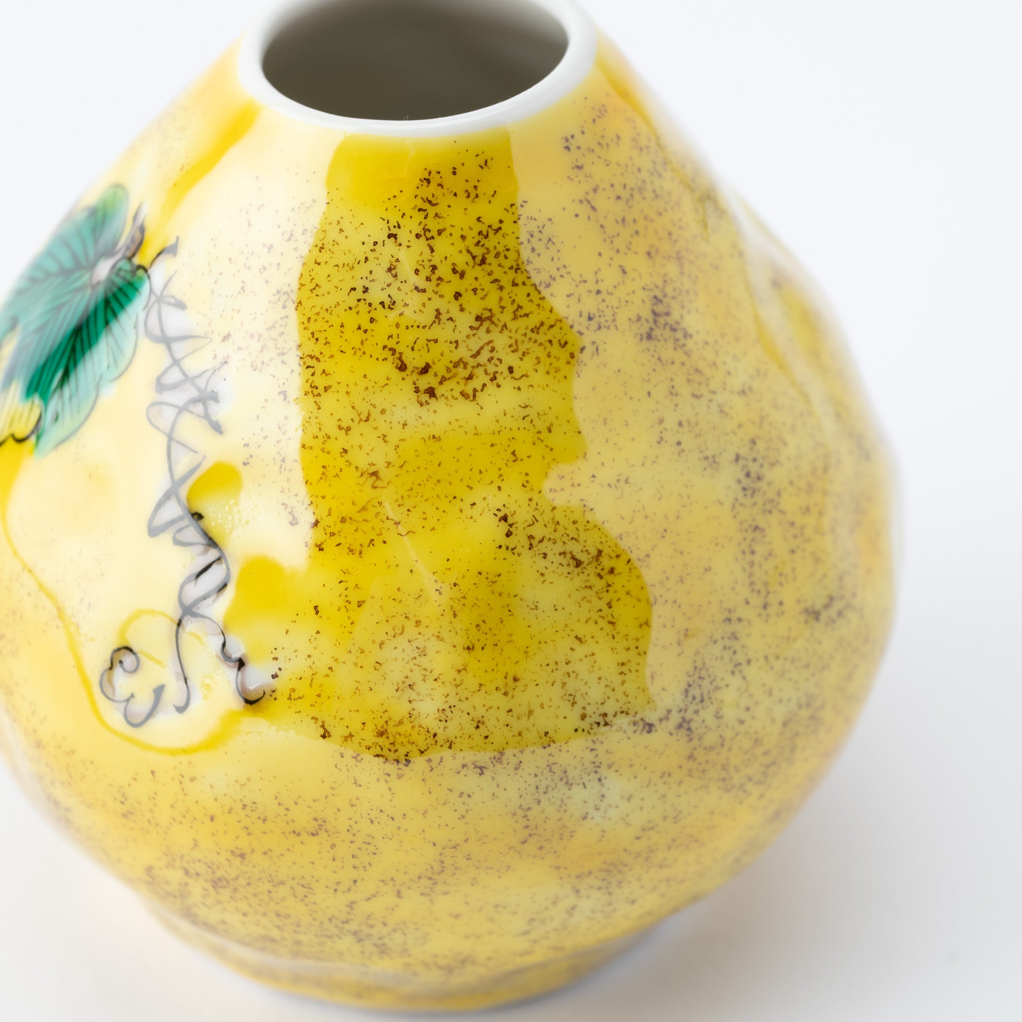 Seasons in Bloom Japanese Flower Vase