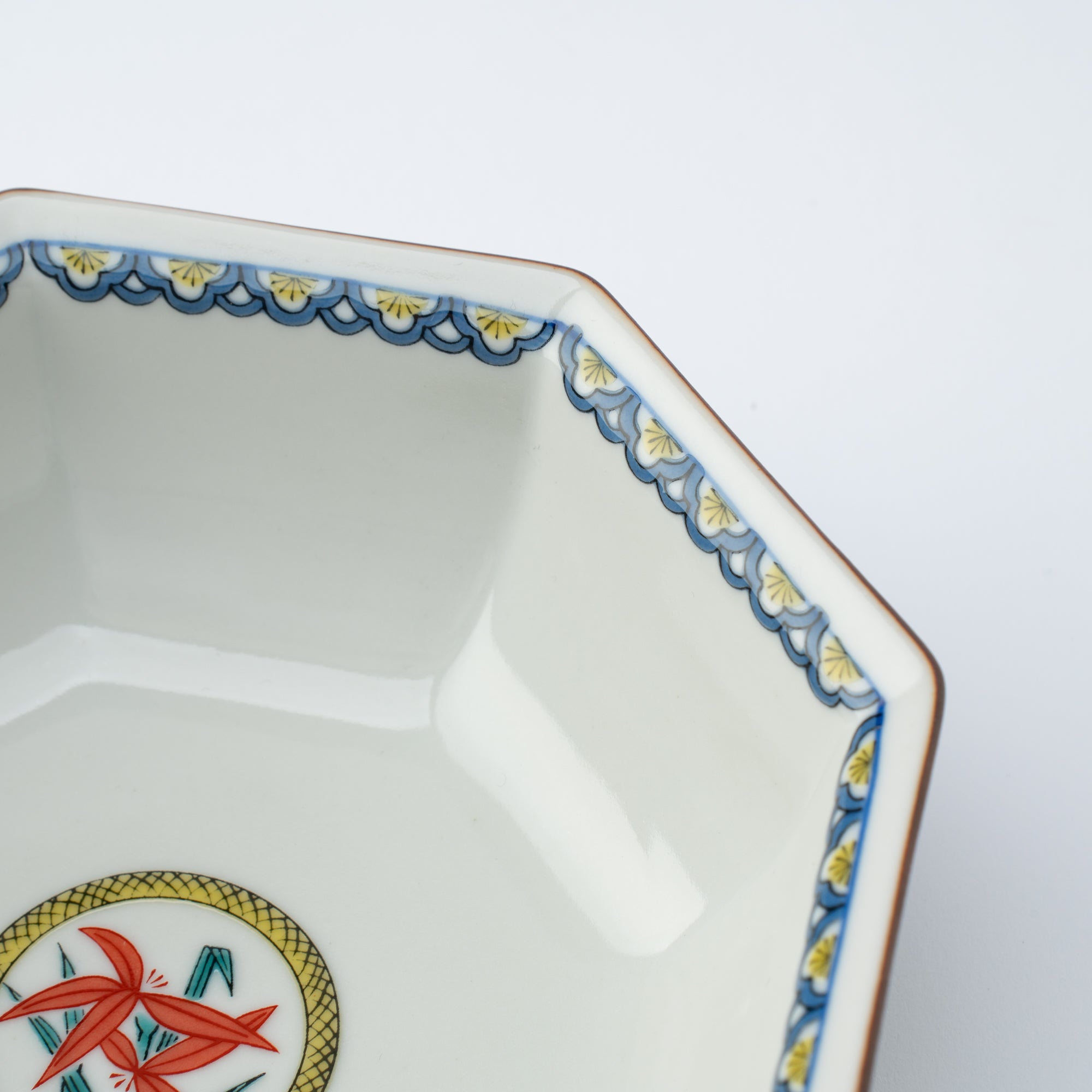 Noble Shikunshi Medium Bowl