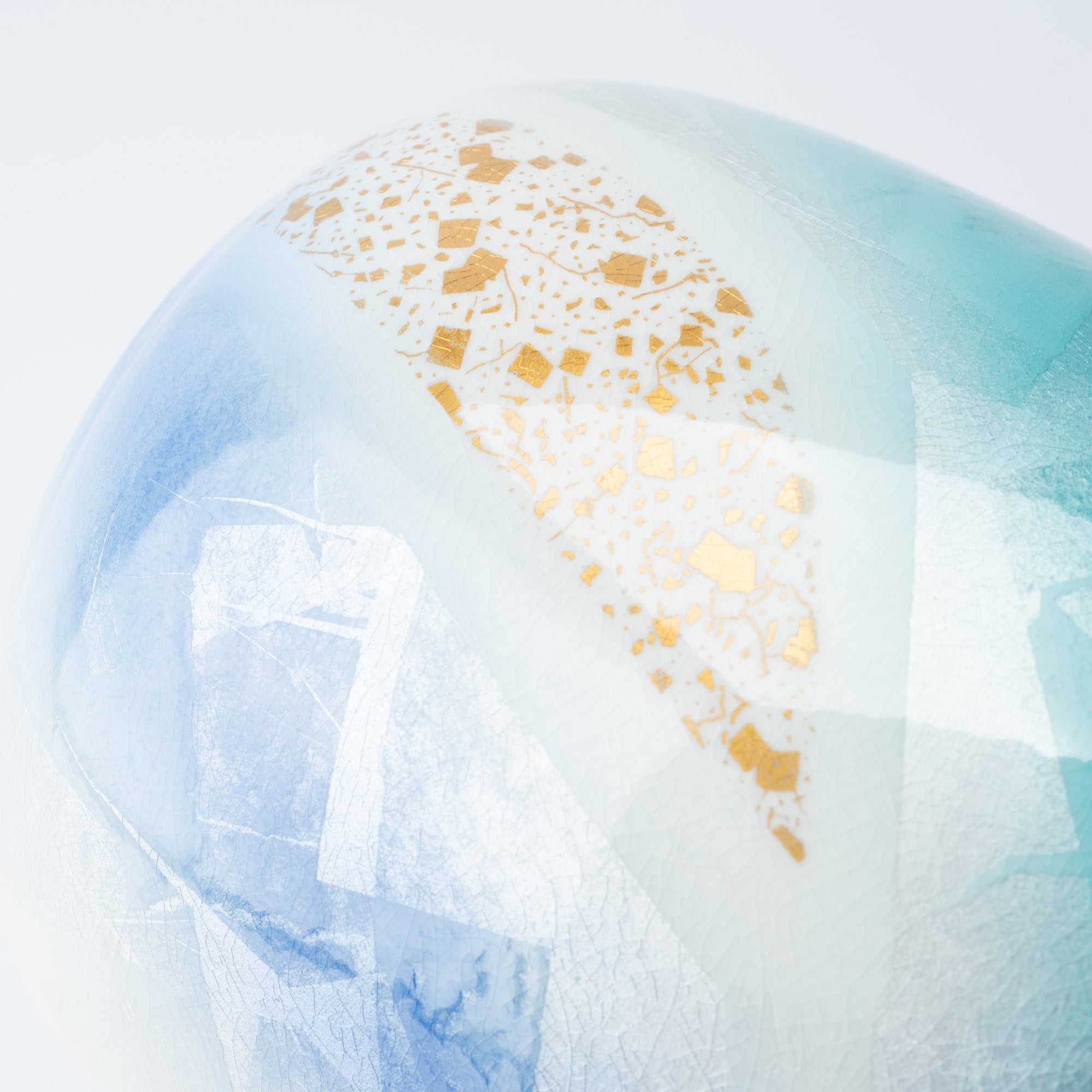 Ginsai Gold Accent Japanese Flower Vase