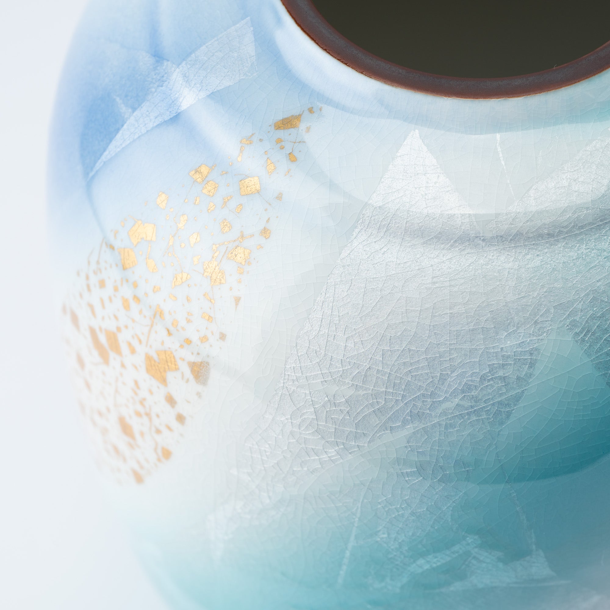 Ginsai Gold Accent Japanese Flower Vase