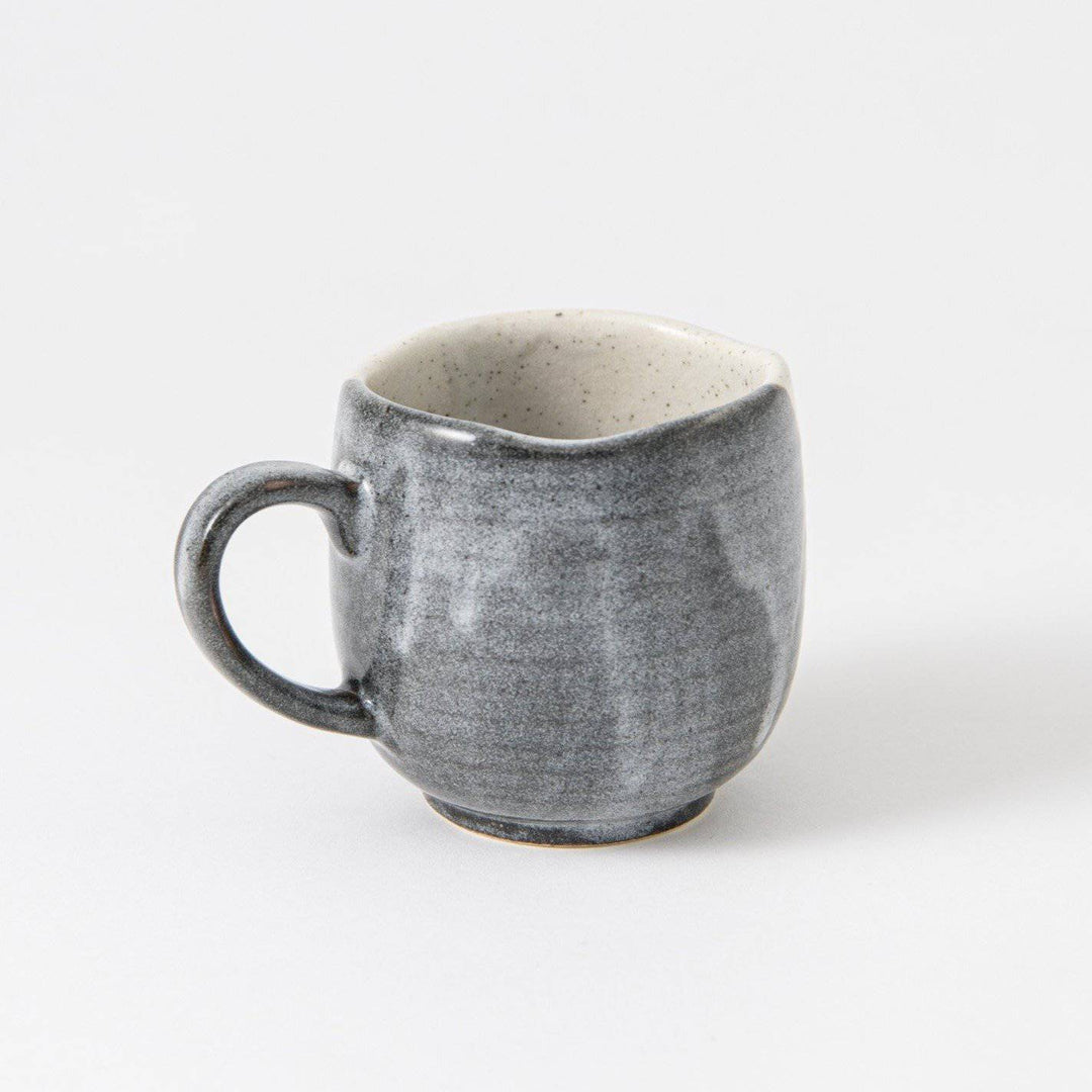 Atelier Yu Cats In Sunny Spot Kutani Mug | JAPAN KUTANI SHOP