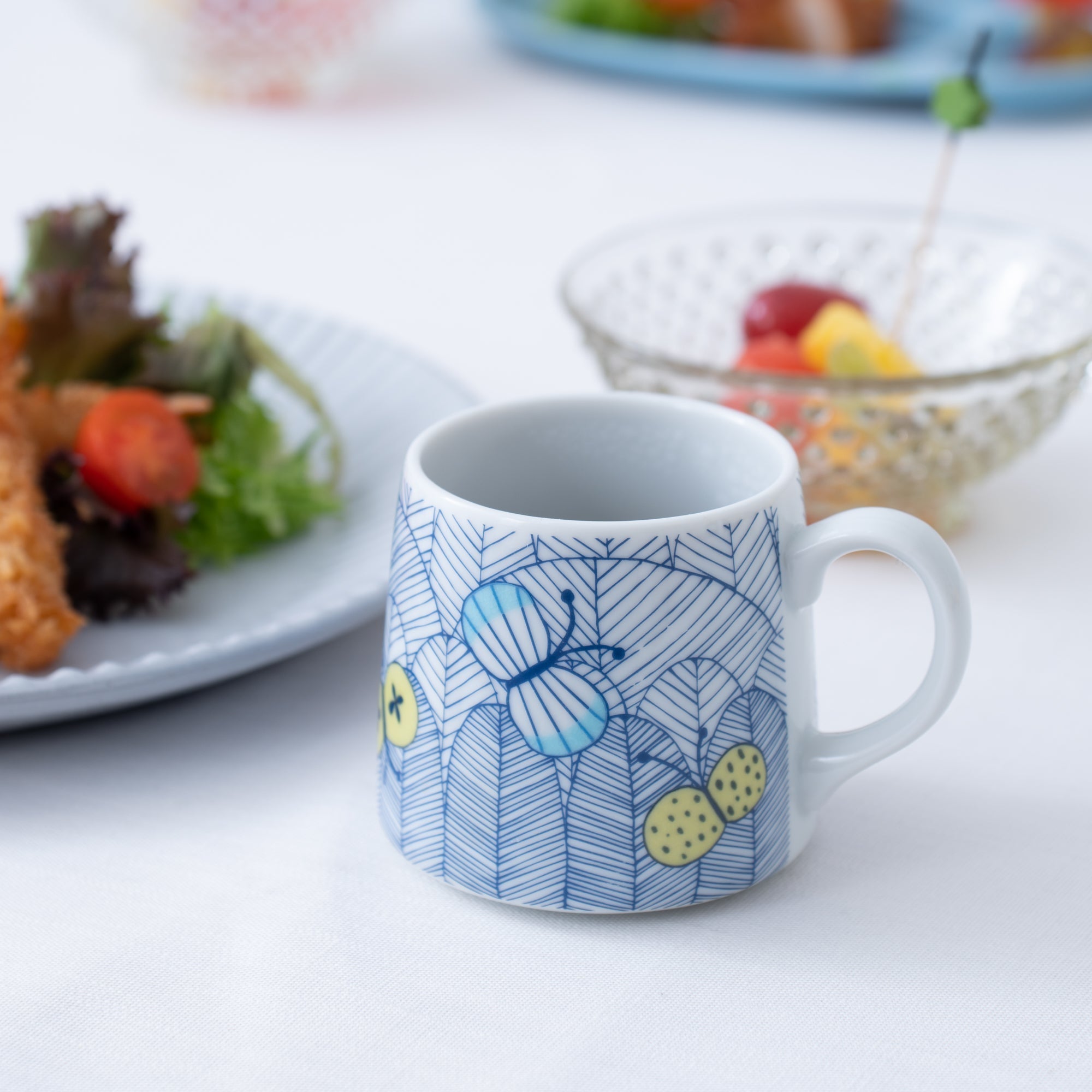 Harekutani Butterfly Kutani Mug - JAPAN KUTANI SHOP - Japanese Pottery