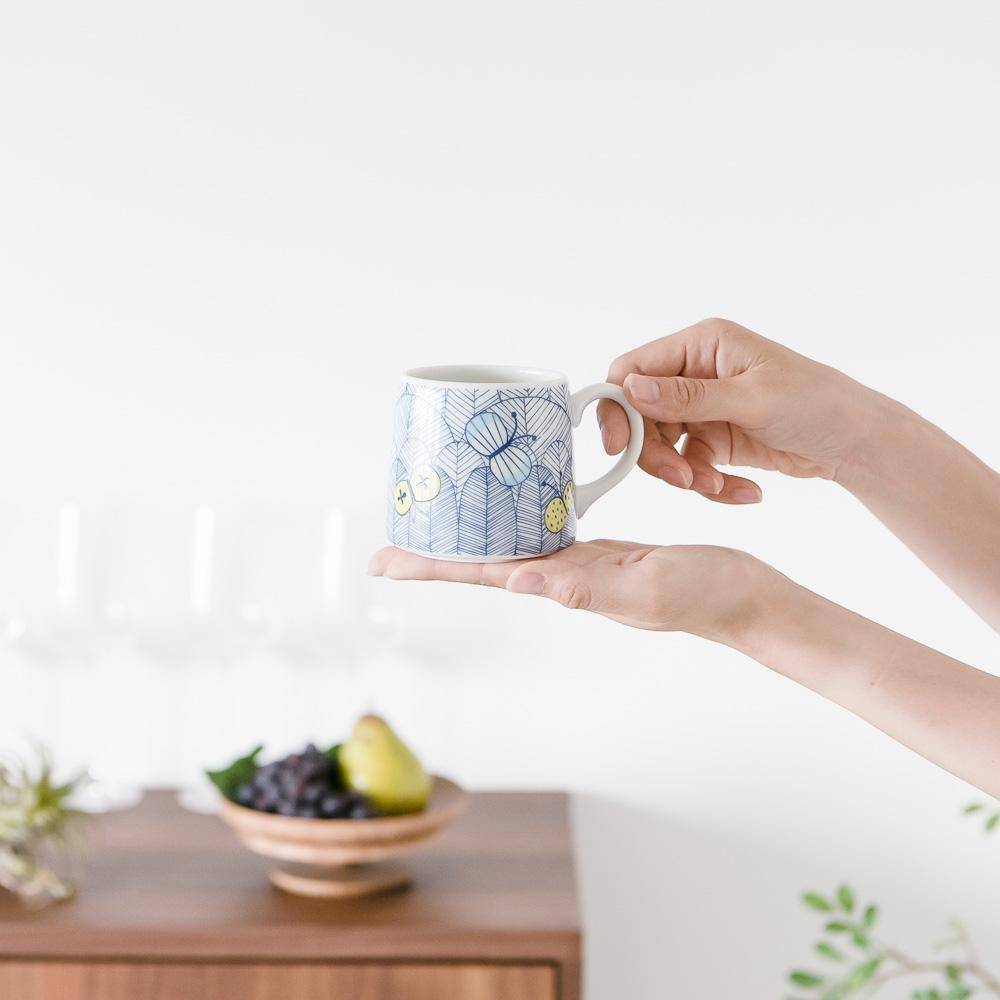 Harekutani Butterfly Kutani Mug - MUSUBI KILN - Handmade Japanese Tableware and Japanese Dinnerware
